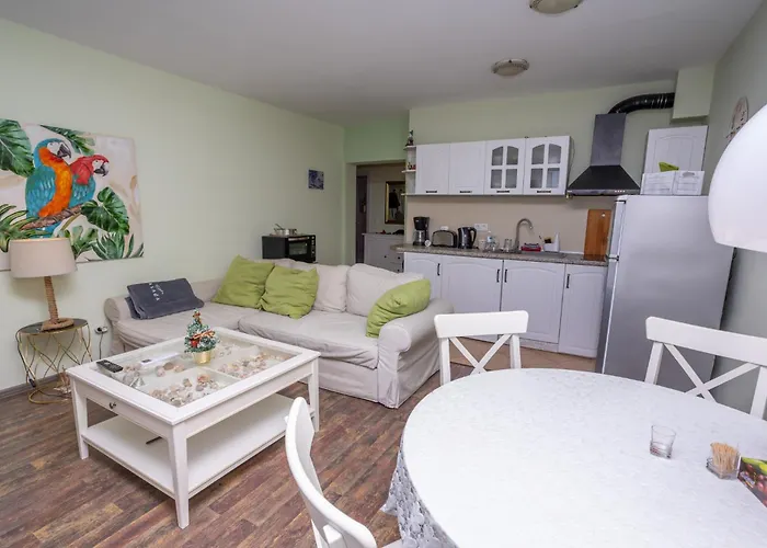 Allegra 2 Slaapk A3, Zeezicht, 50 M De Zee Каварна