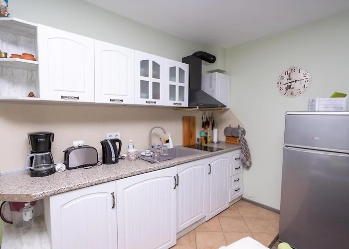 Апартамент Allegra 2 Slaapk A3, Zeezicht, 50 M De Zee Каварна